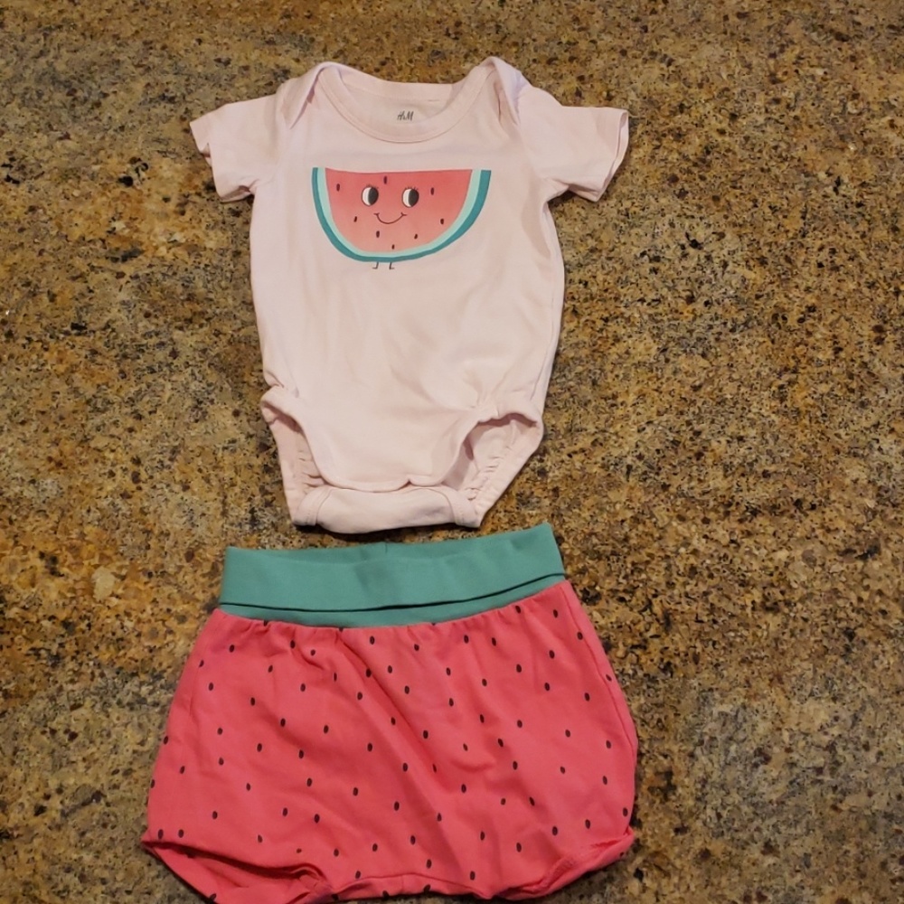 H&M Matching Watermelon Outfit